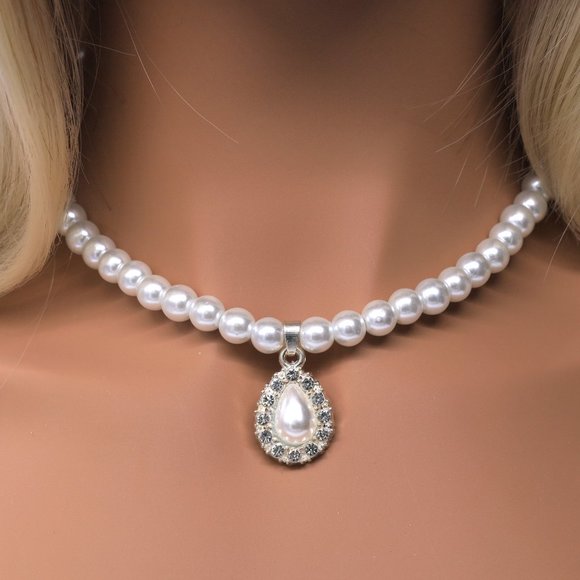 Pearl necklace with pendant. - Picture 2 of 3